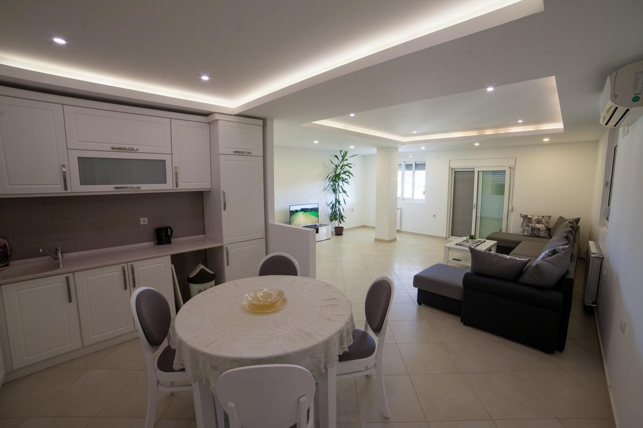 Apartments Rex Ulcinj Kültér fotó