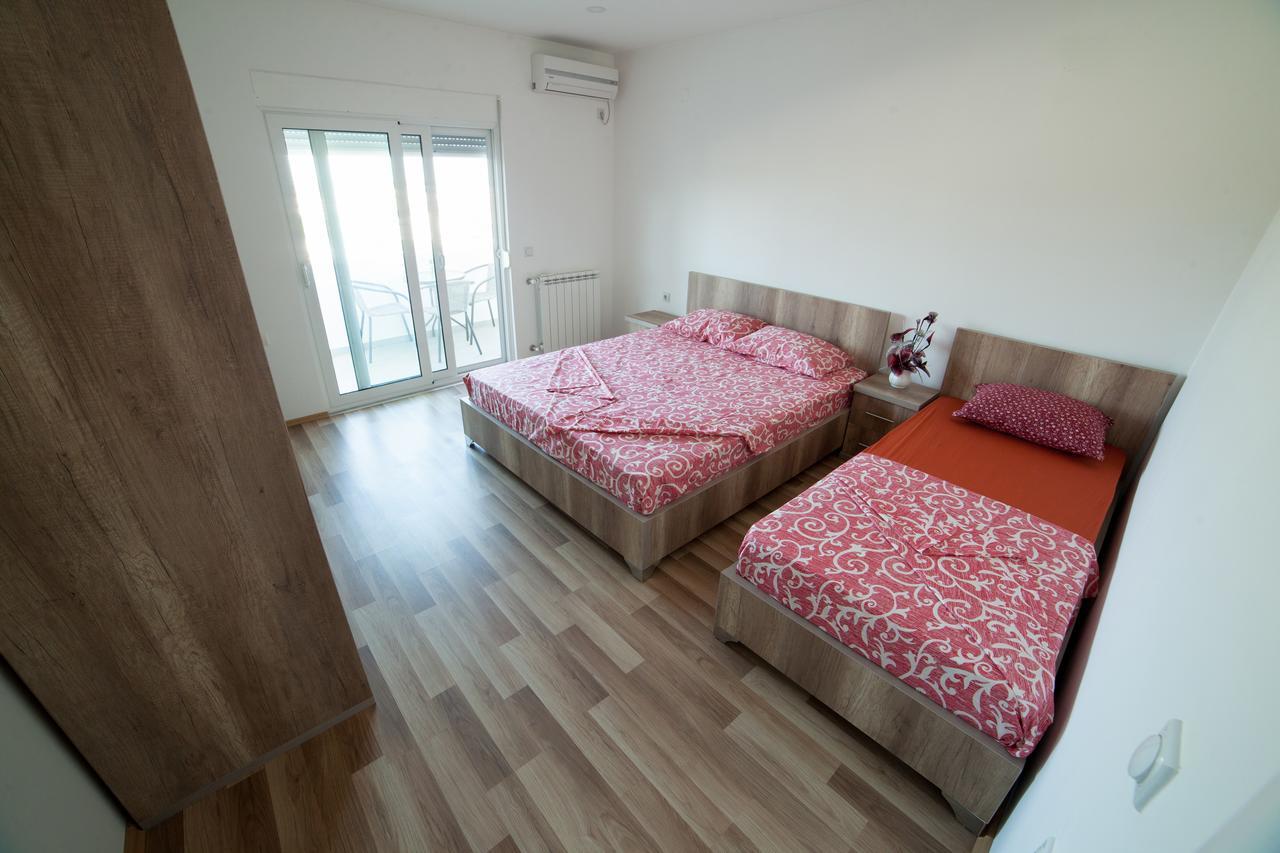 Apartments Rex Ulcinj Kültér fotó
