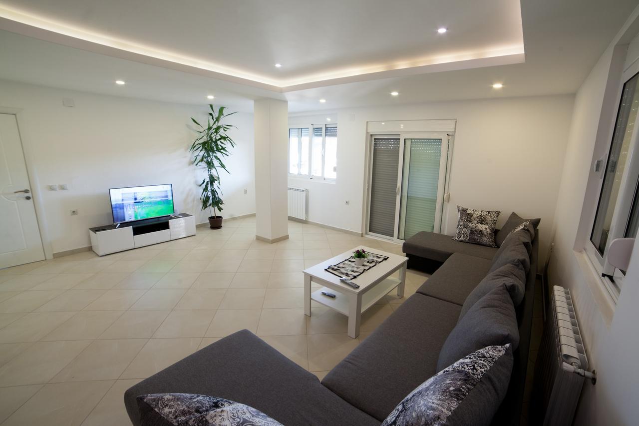 Apartments Rex Ulcinj Kültér fotó