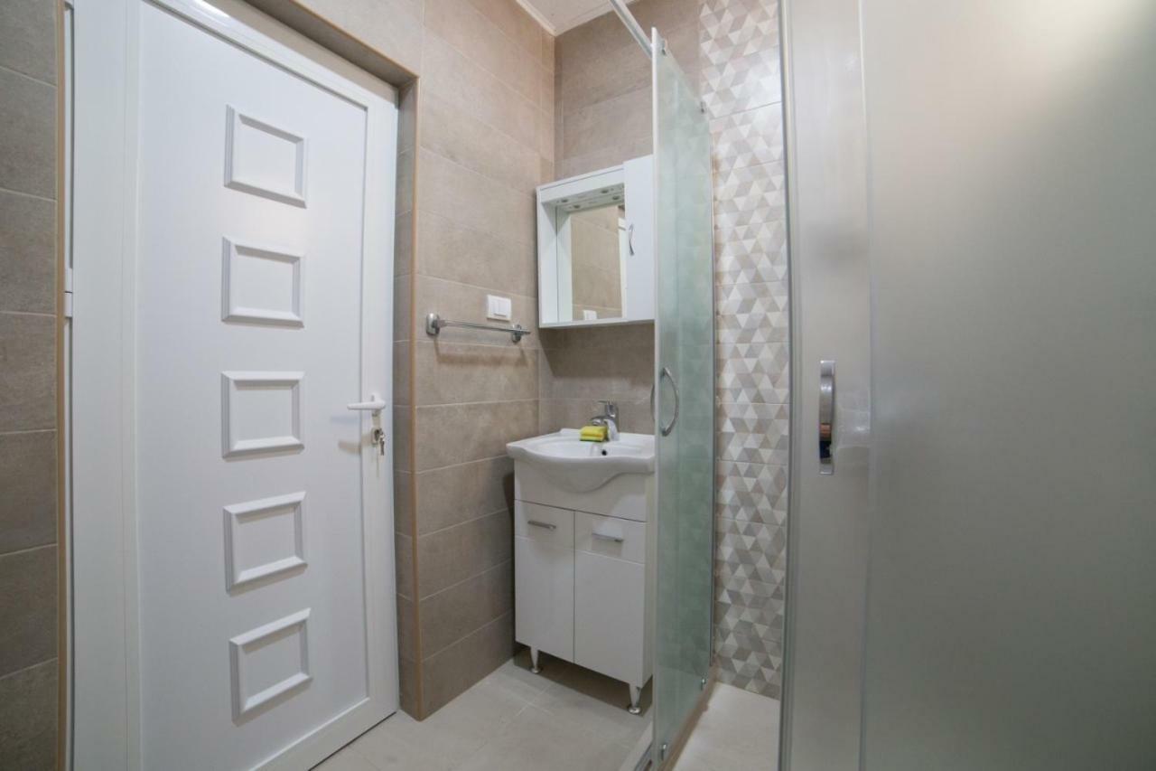 Apartments Rex Ulcinj Kültér fotó